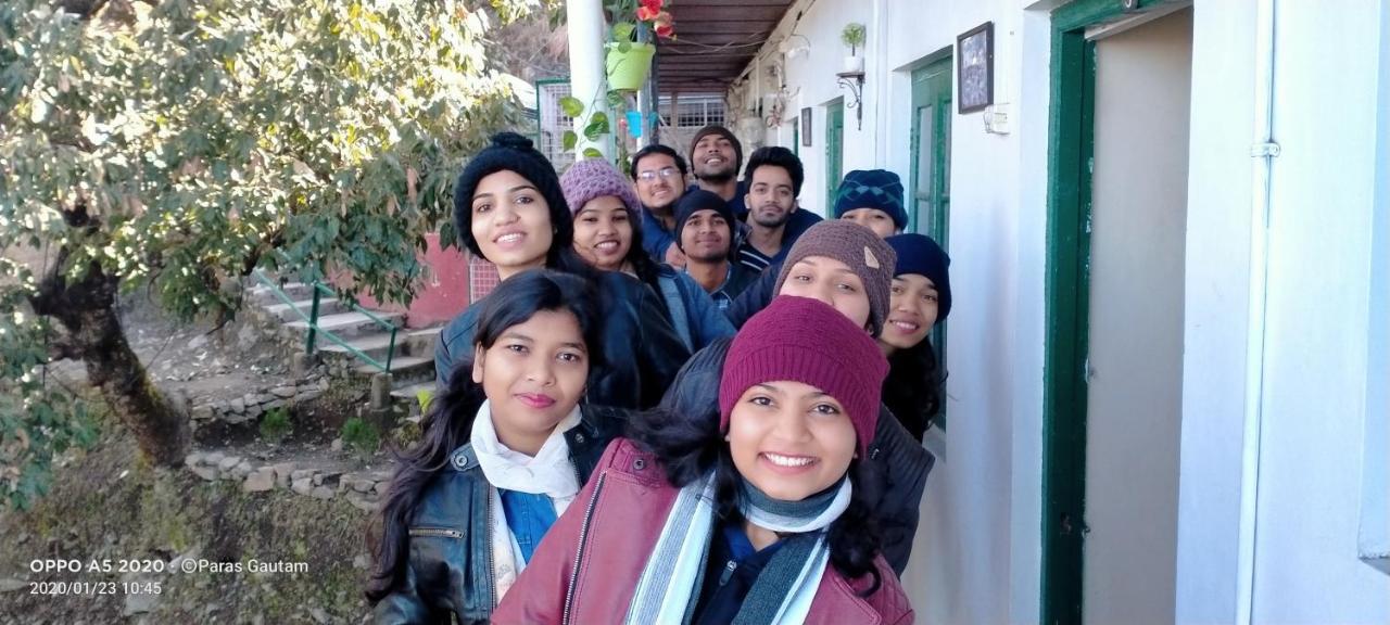 Paras Homestay Shimla Eksteriør bilde